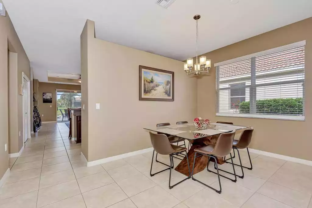 waterfront-pool-home-w-golf-membership-near-beach/