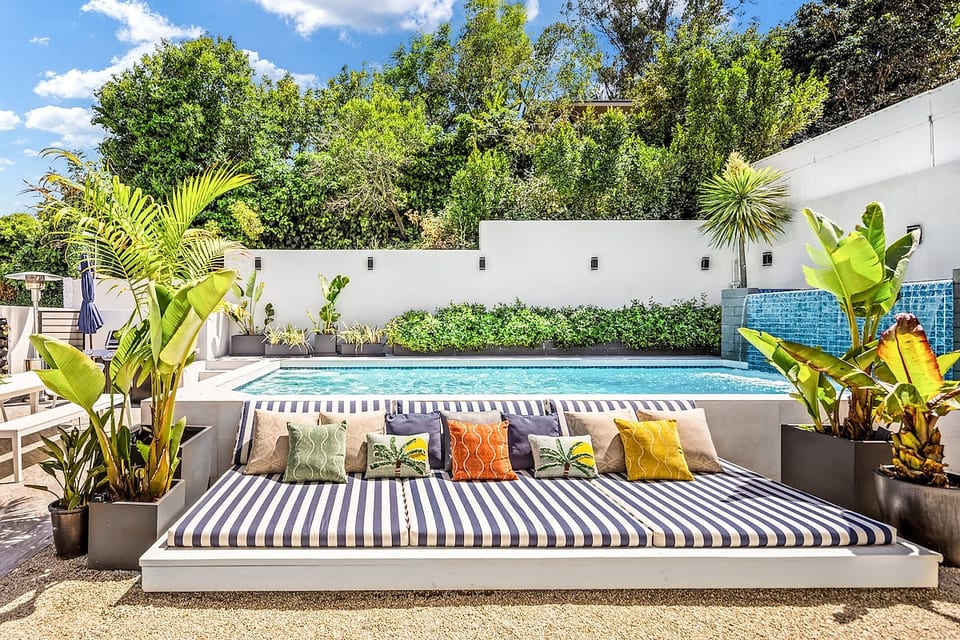 Hollywood Hills Dream Pool Villa & Iconic Location image 1