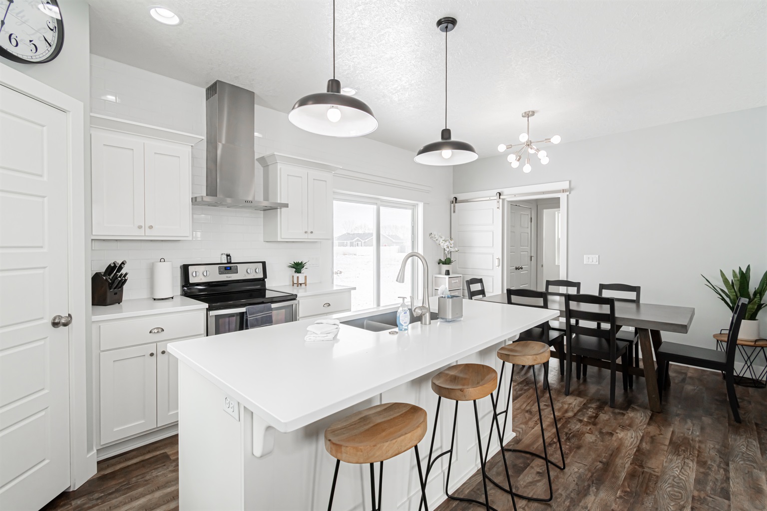 modern-and-cozy-family-home-with-3-bedrooms/