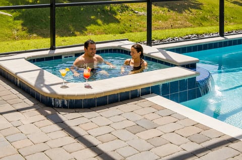 Rolling Skies Poolside Cinema | Free BBQ | Near Disney