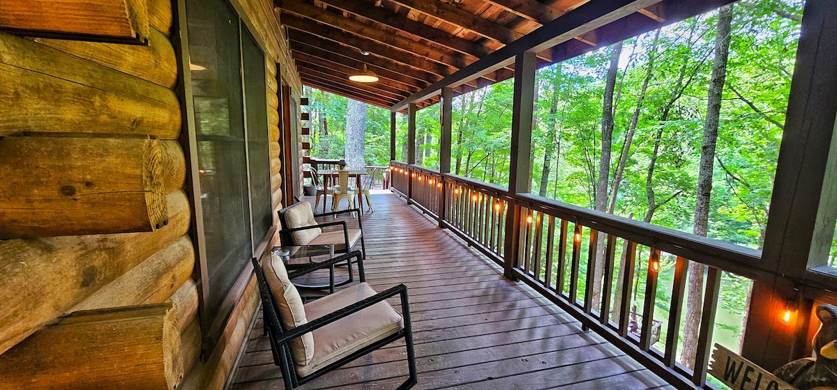 * pond view ♡ Private♡ 2BR ♡Hottub+ Firepit* image 1