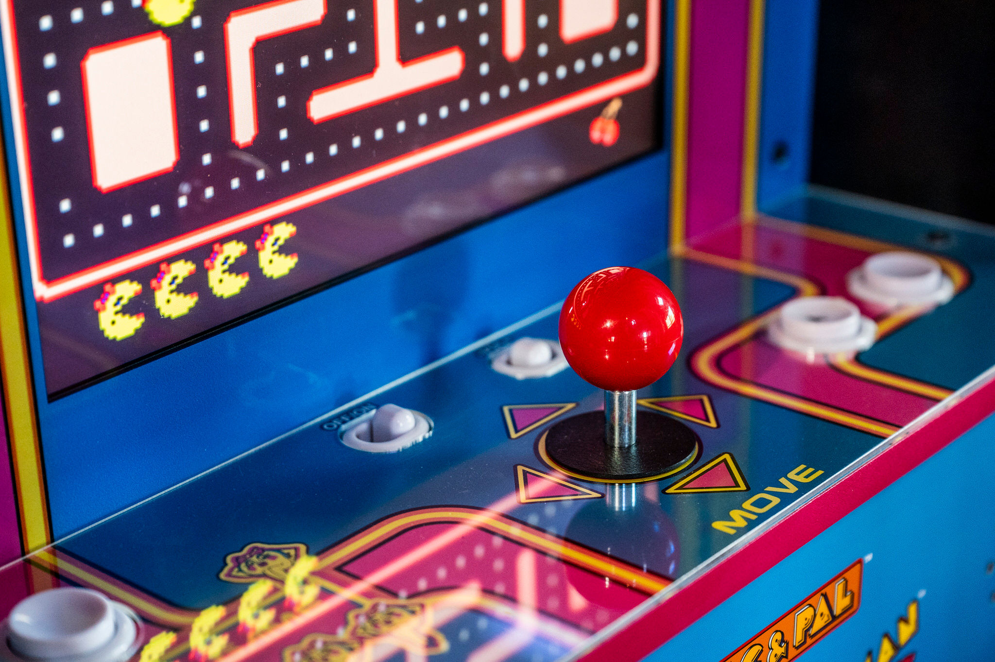 Challenge to a game of Ms. PacMan