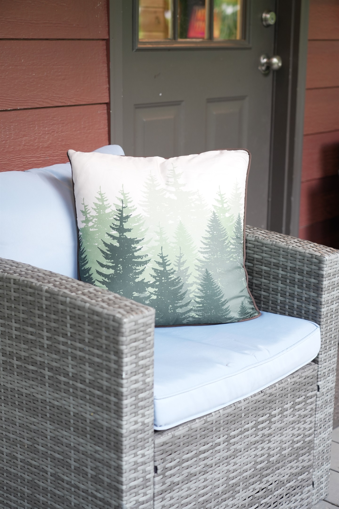 Outdoor seating  - River's Edge - Cullowhee