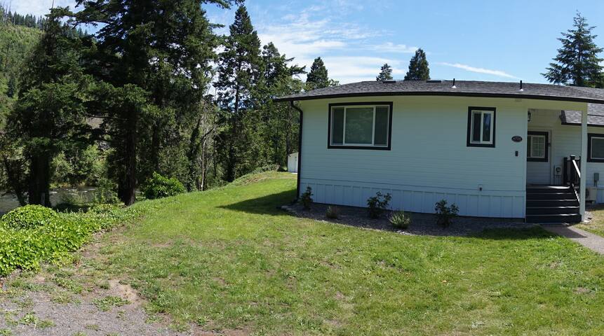 Westfir River Cottage - Westfir