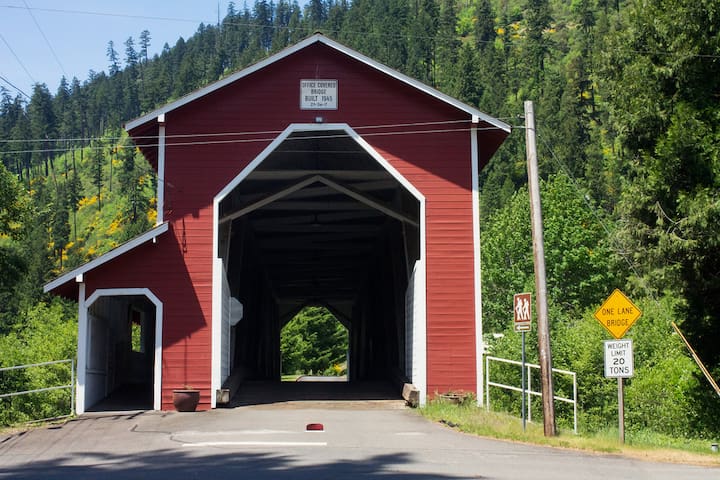 Westfir River Cottage - Westfir