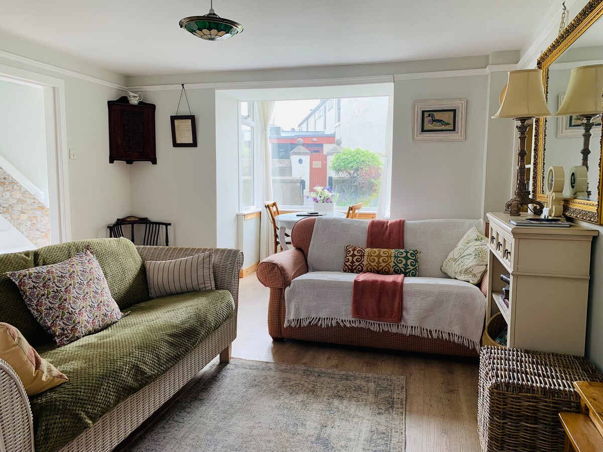 Peppermill Cottage - Whitehills