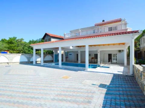 Villa Kursar