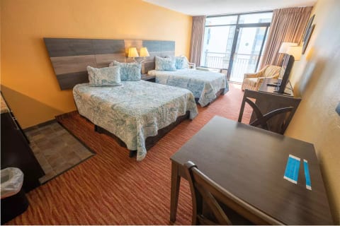 2 Beds in Bedroom