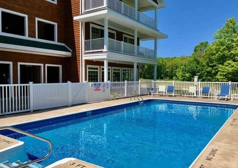 Summer access to outdoor pool at Hawk's Eye Clubhouse (Memorial Day to Labor Day)