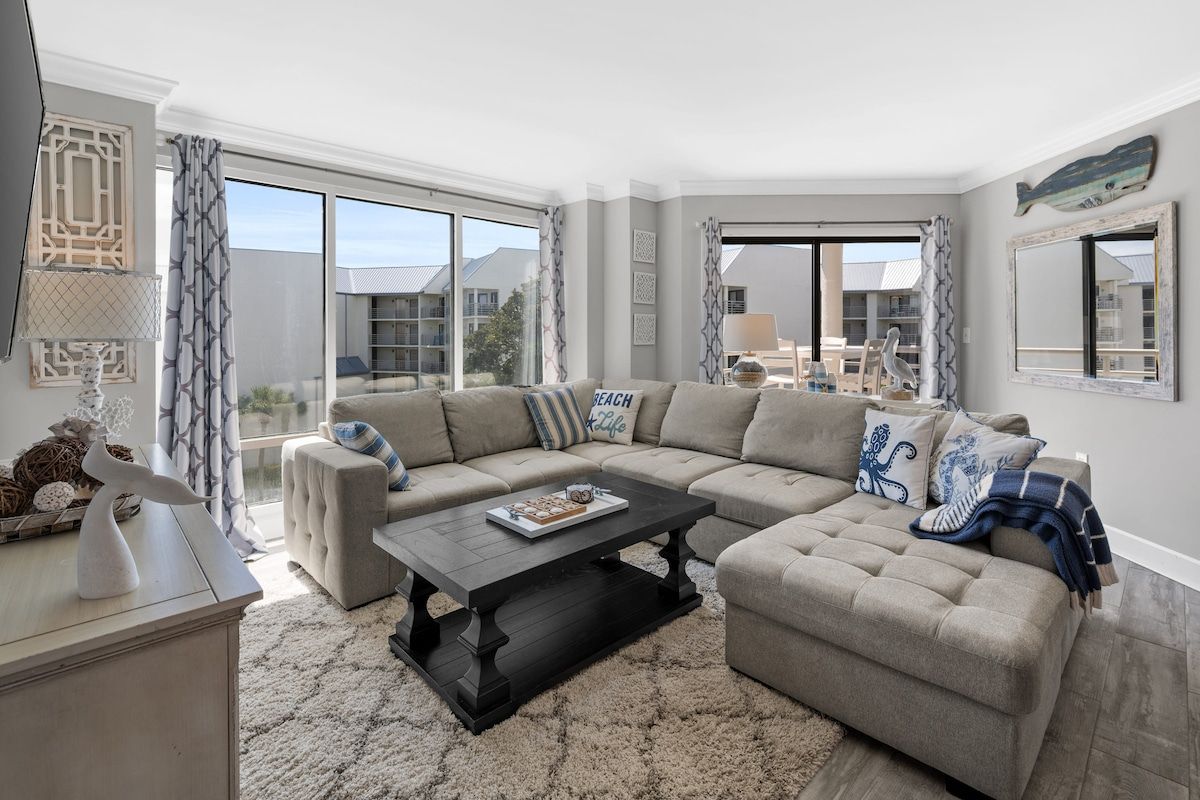 Ocean Views at Villamare 1404, Right on the Beach! image 12