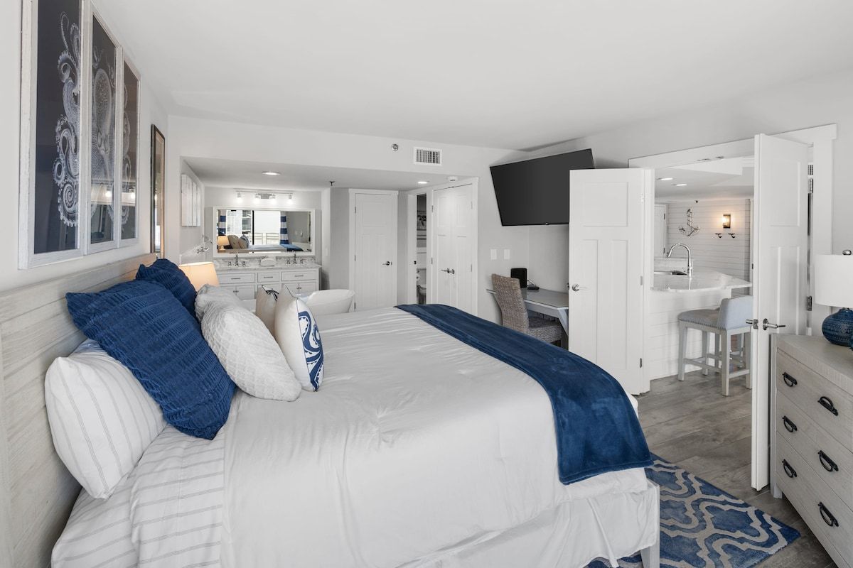 Ocean Views at Villamare 1404, Right on the Beach! image 16