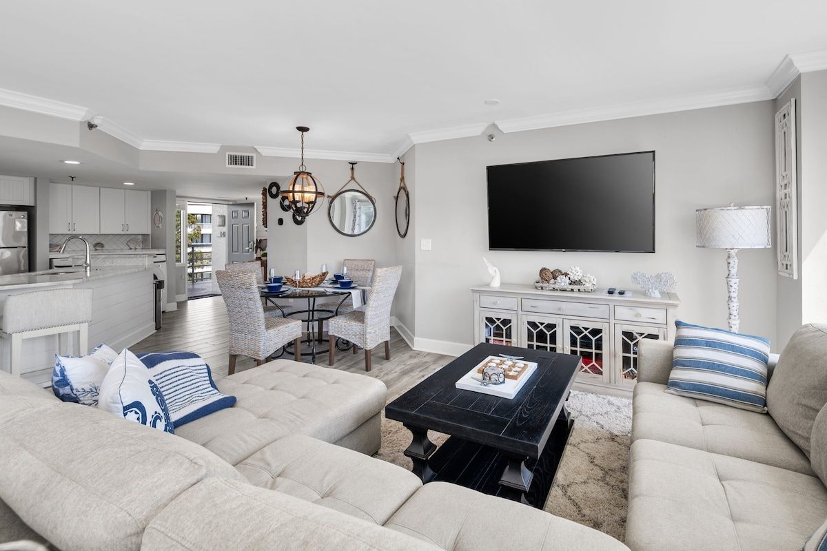 Ocean Views at Villamare 1404, Right on the Beach! image 11
