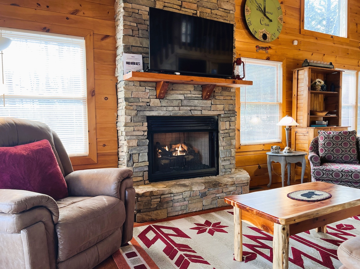 bearly-movin-blue-ridge/