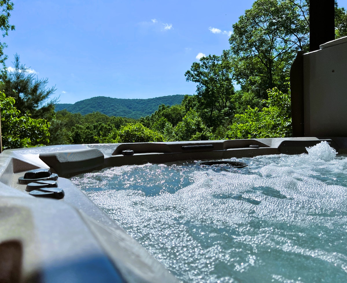 bearly-movin-blue-ridge/