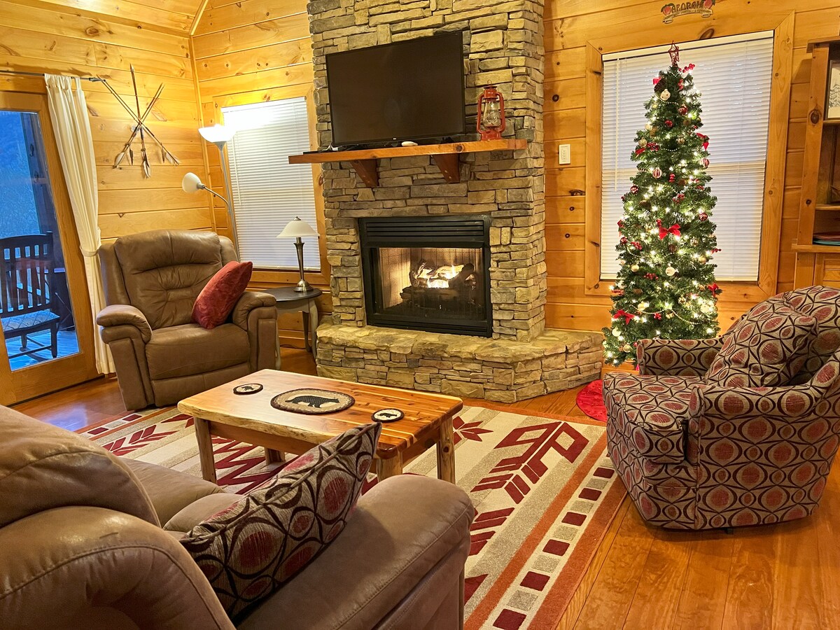 bearly-movin-blue-ridge/