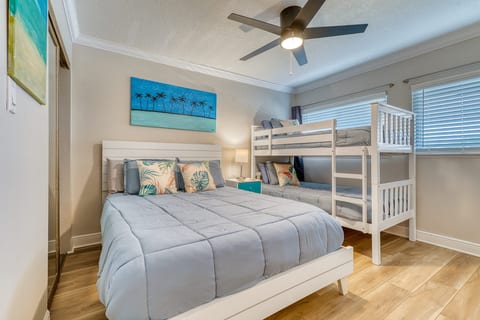 A203 | The Beach House Condominiums