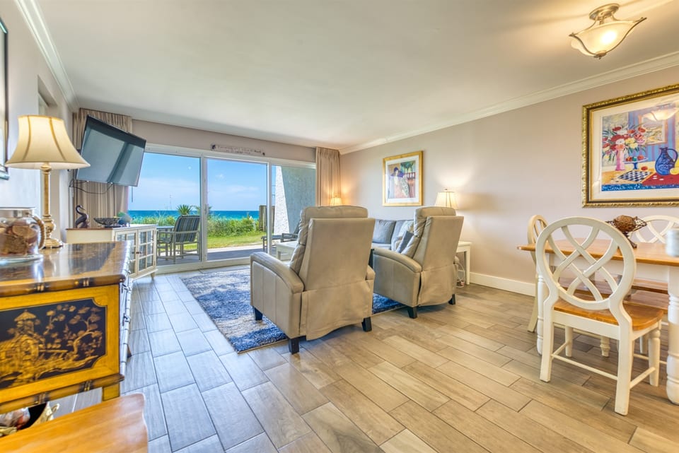 B101 | The Beach House Condominiums - Miramar Beach