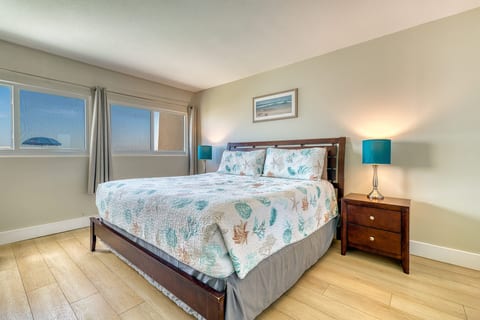 C103 | The Beach House Condominiums