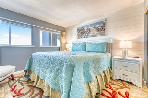 B504 | The Beach House Condominiums