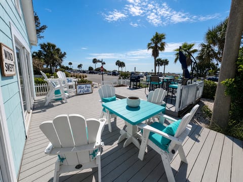 Oceanview Gulf-Front 2BR/2BA | Pass-a-Grille Beach