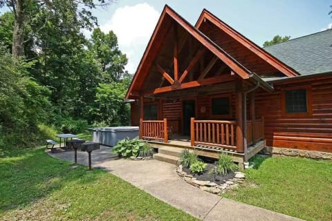 Front of cabin