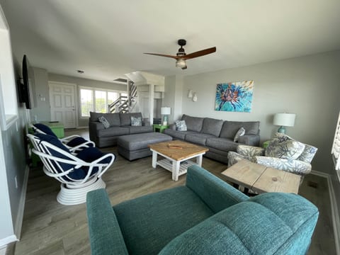 Spacious West side family room with a beautiful ocean view!