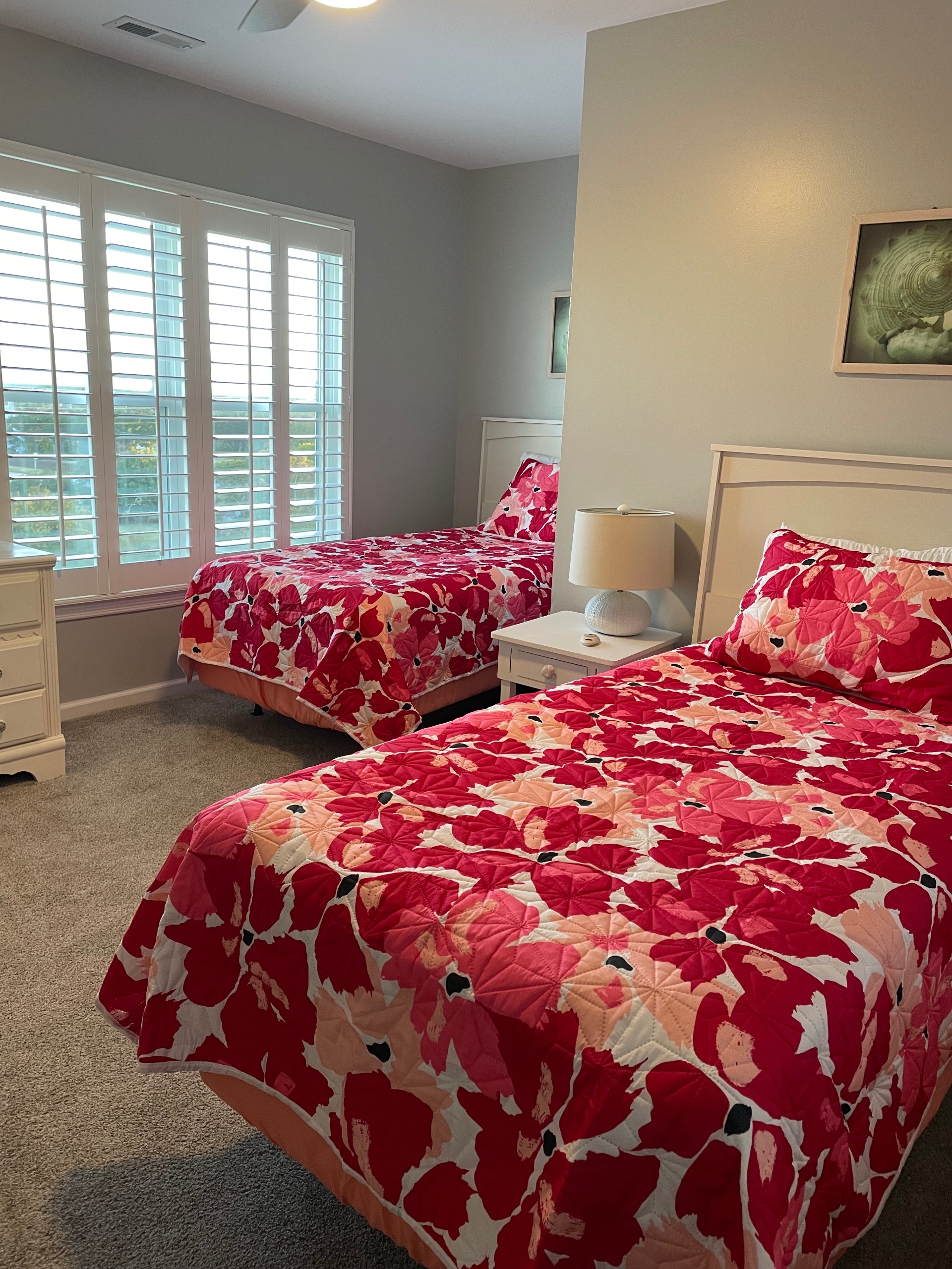Twin room upstairs West (10)