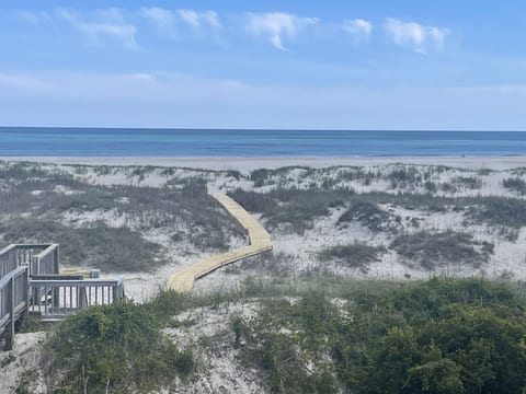 Private Walkway all the way to the beach