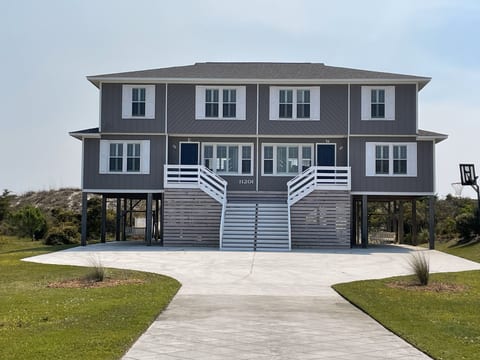 The Rustic Peacock at Emerald Isle, NC