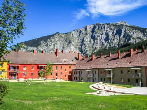 für bis zu 27 Personen mit Sauna