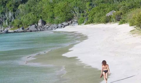 Aquamare - Mahoe Bay