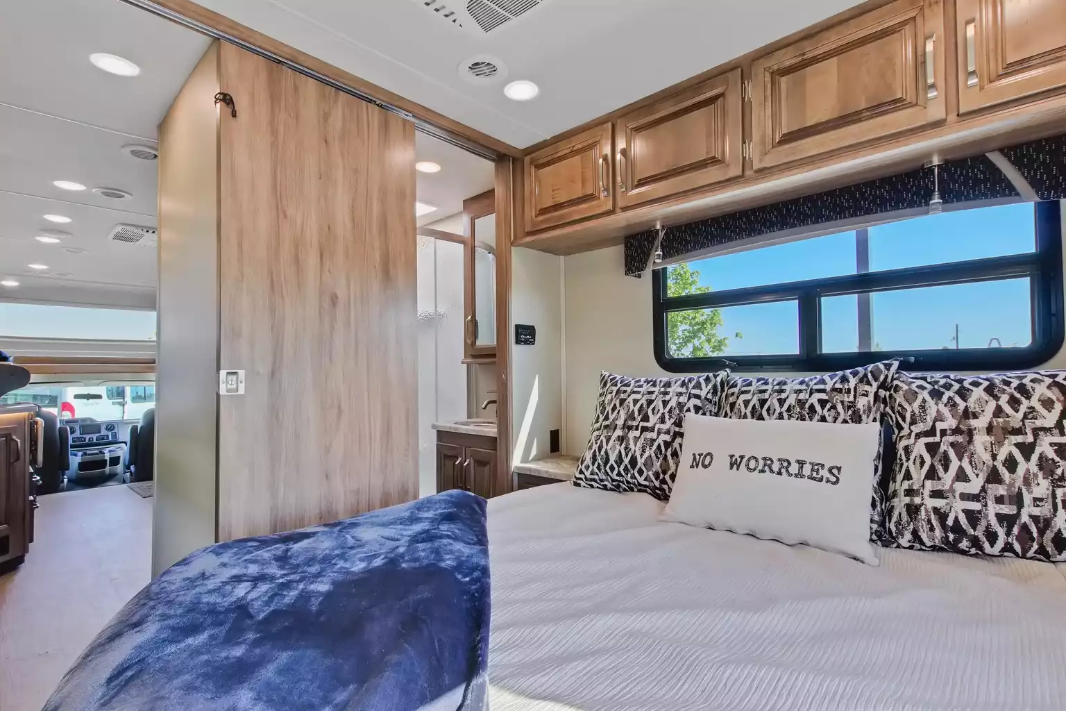 jayco-greyhawk-31fp-prestiege-package-(bunks)/