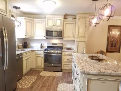 153 Grand Island Blvd. ~ Vacations by Fayla~ GHBR