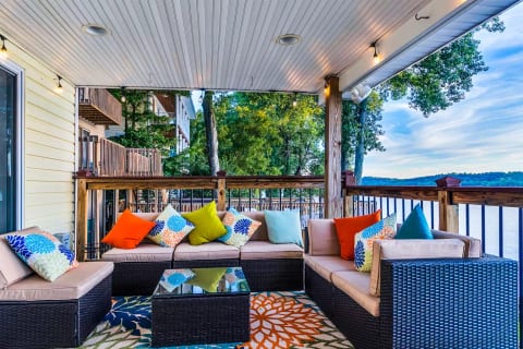 Hideaway on the River