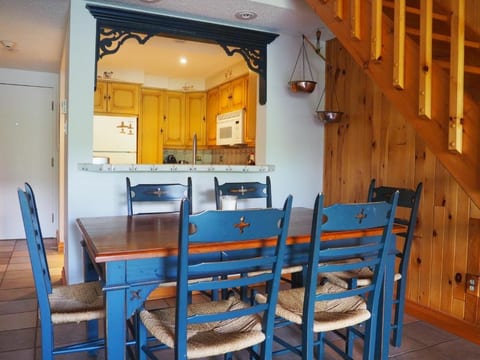 Mont Tremblant cozy apartment