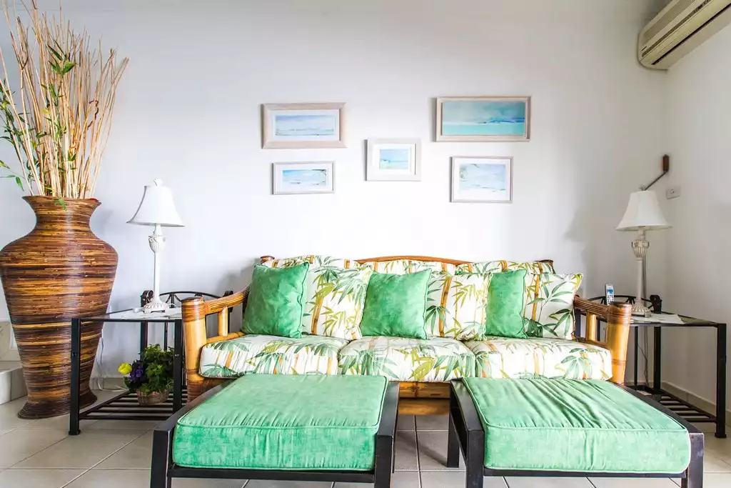 a-pefect-sunset-cupecoy-beach-club/