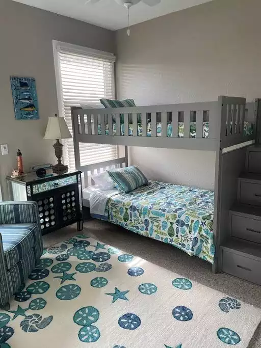 4th bedroom - first floor 