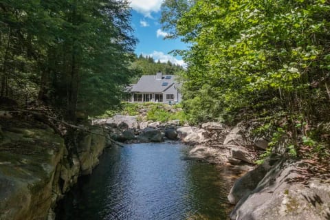The Cottage on the Brook