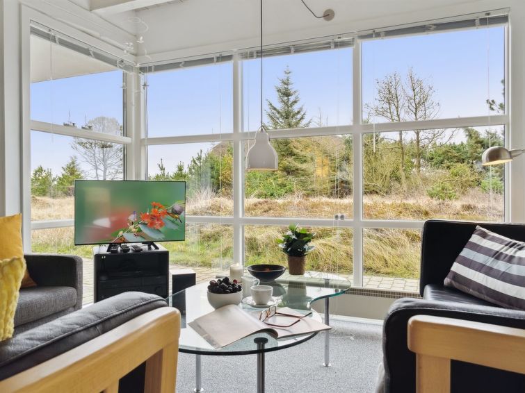 Living Room - Andrine - 700m from the sea in Western Jutland - Henne Kirkeby