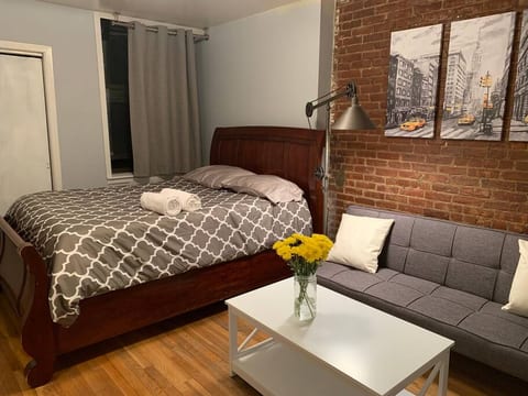 This is the exact bedroom you are booking. It is private from the rest of the apartment which is shared. Bedroom has lock and key for your security. In the back of the apartment close to front door. Very quiet and has the most privacy.