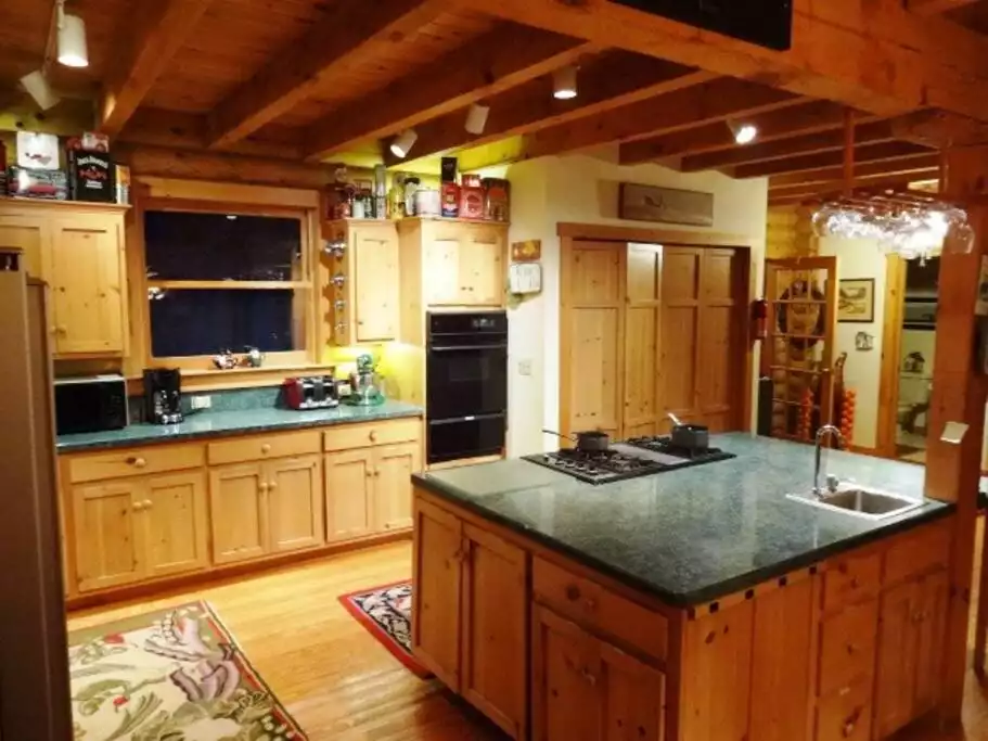 Kitchen from the dining area. Kitchen from the dining area. - Overlook Lodge. Great Views. Near weddings/Skiing - Halcottsville