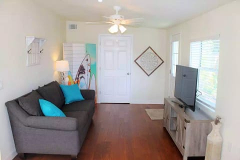 Living Room - 4K UHTV w/ Netflix, Amazon Prime TV.
Sleeper Sofa (FULL)