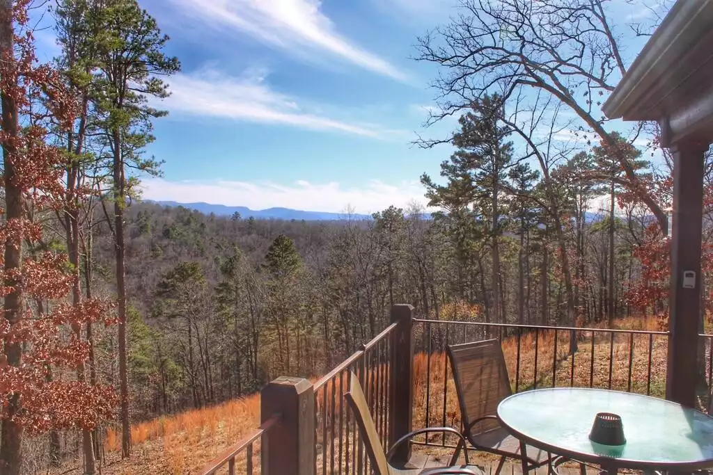 Foxcroft Buffalo River Cabin