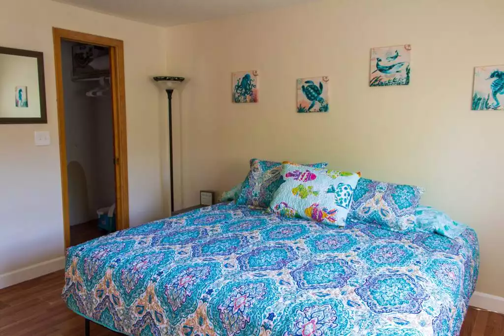 beachside-getaway-fenced-area-walk-bike-to-beach/