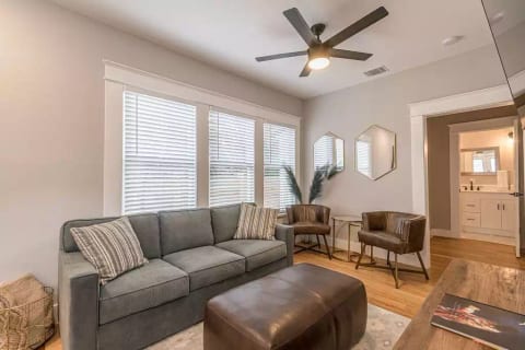 Stunning downtown Lavaca home by Convention Center