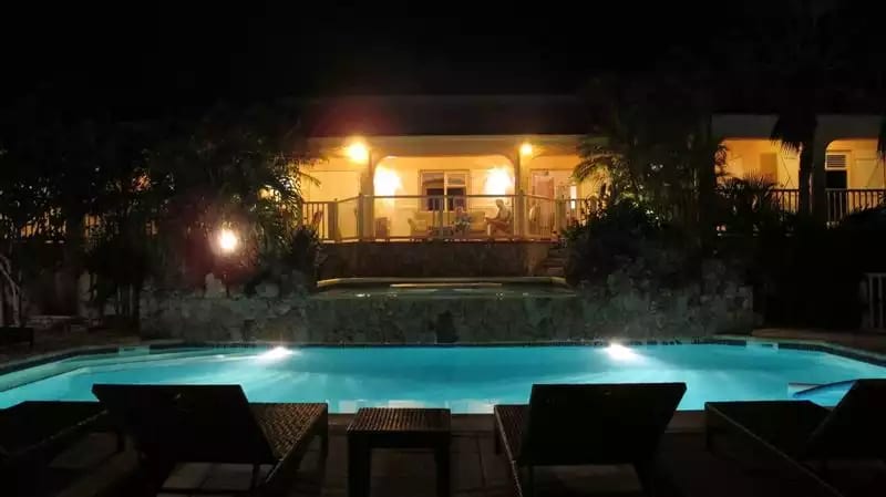 Allamanda - St. Martin - French St