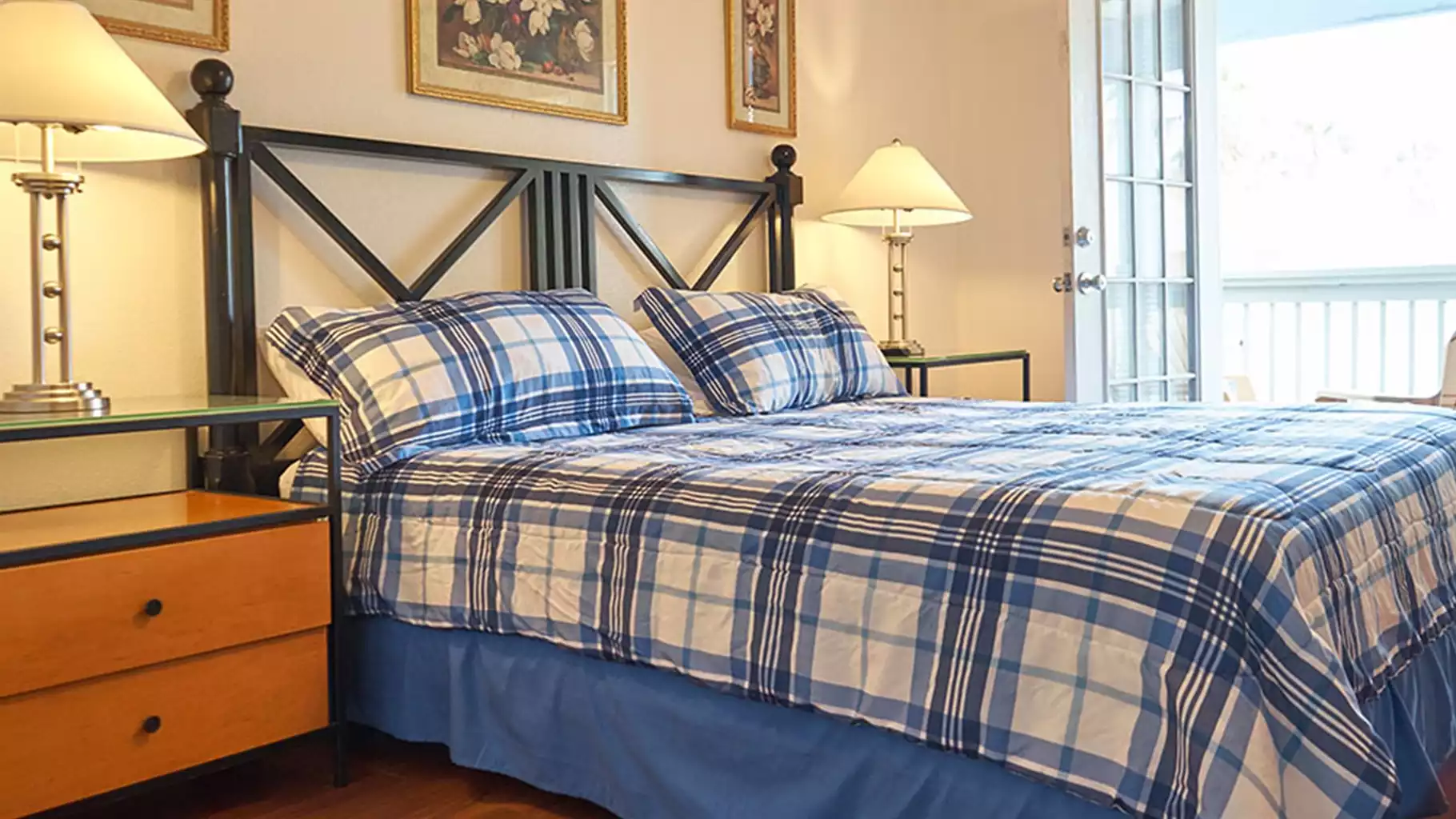 King size bed in the Master Bedroom - Casa Malbec A - South Padre Island