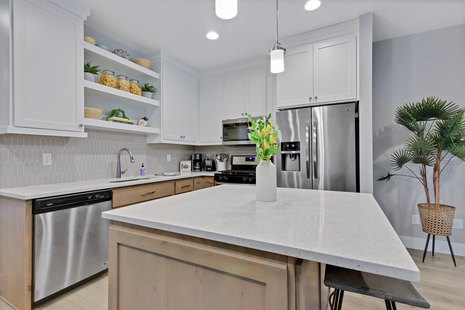 modern-luxurious-private-3-bedroom-boise-home/