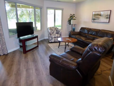 Living Room with golf course views!