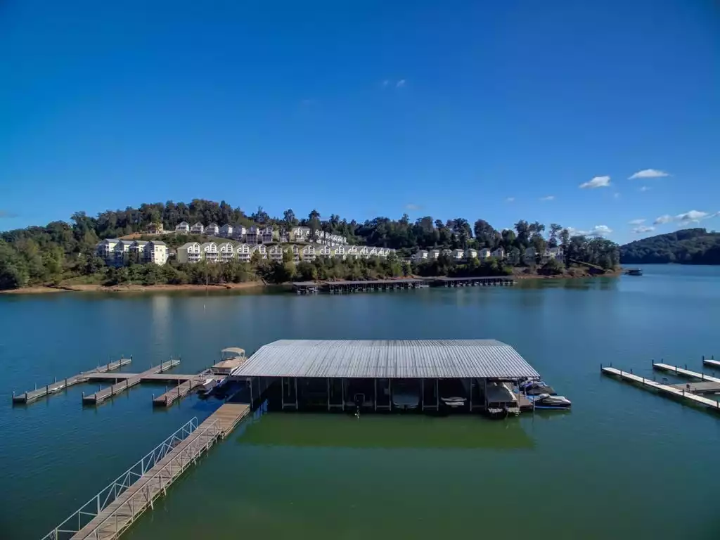 to Dock Holiday on Beautiful Norris Lake! LaFollette